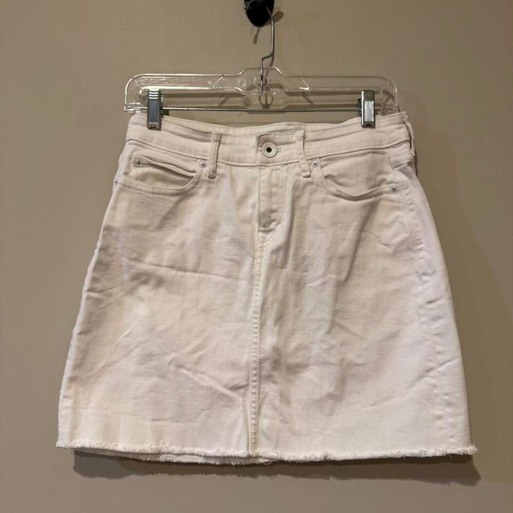 Vineyard-vines Women's White Mini Skirt Size 4